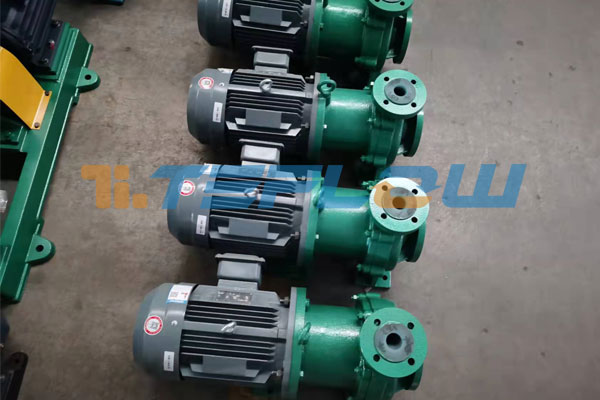 PTFE magnetic pump